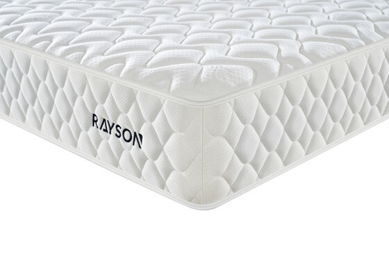 Colchón de resorte de bolsillo de categoría hotel 3 estrellas. Tejido superior blanco, anti-disturbio, soporte ergonómico, personalizable para proyectos hoteleros masivos.