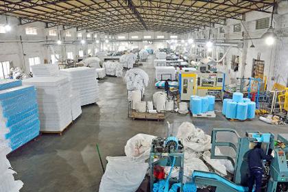 Colchón firme enrollable en una caja Colchón de muelles ensacados de 7 zonas de espuma viscoelástica de gel 4